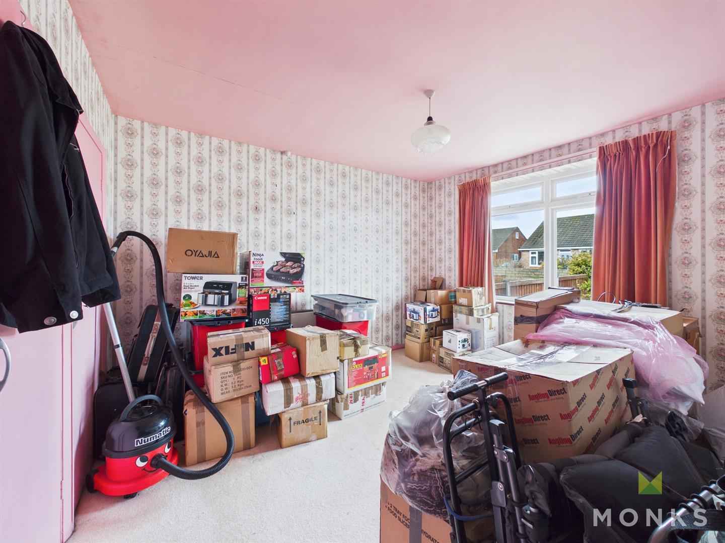 5 Friars Close, Oswestry, SY11 2LR For Sale